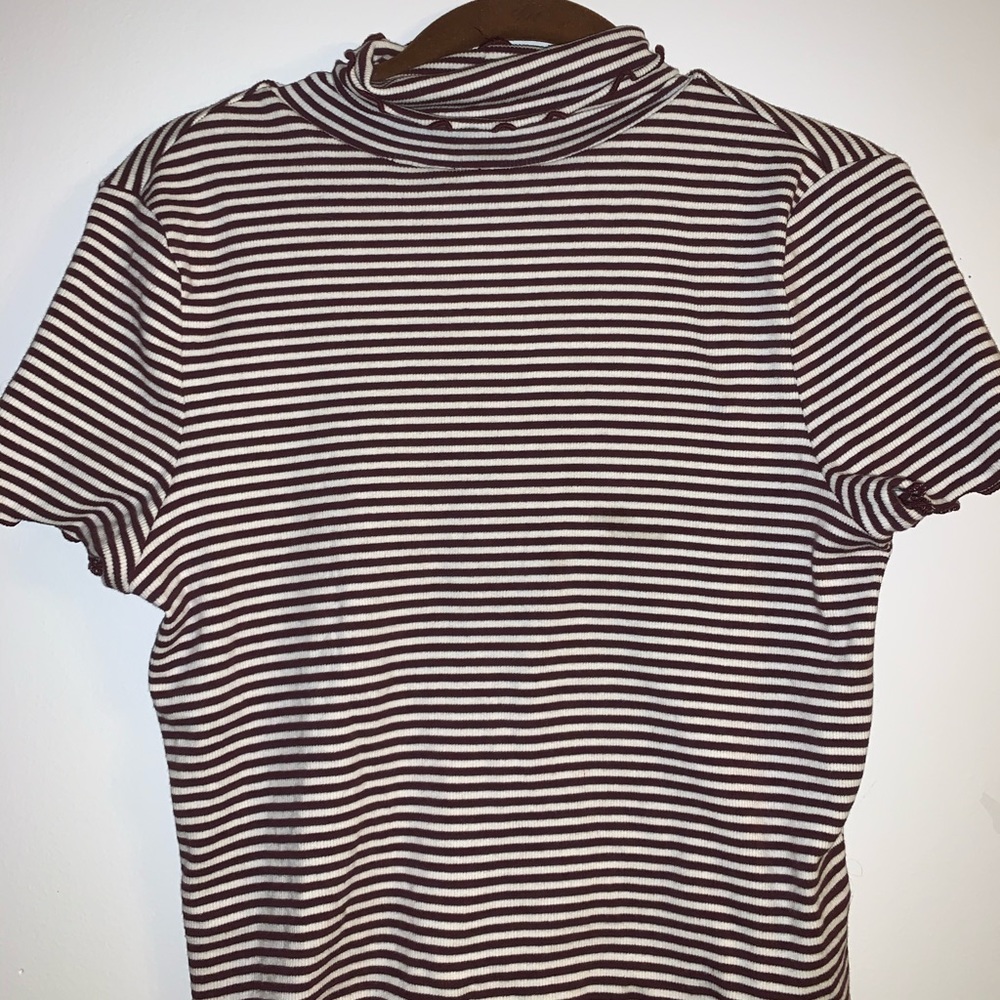 Adam Levine Shortsleeve Turtleneck